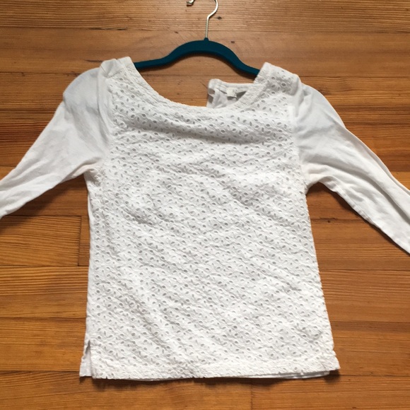 Bow back eyelet shirt - Picture 2 of 5